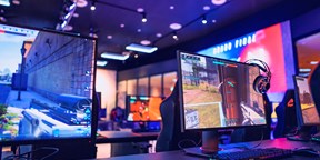 Video Games Play Station bank
